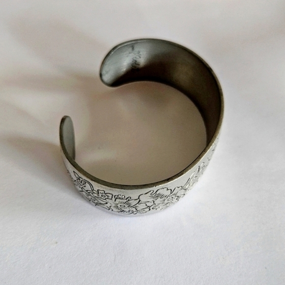 Vintage Silver Cuff Bracelet - Picture 8 of 10